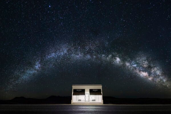Prada Marfa Private Tour, Exclusive Viewing & Shopping Experience. - Image 2
