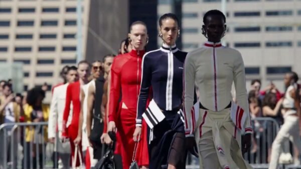 New York Fashion Week. A World of Fashion, Glamour & Style.